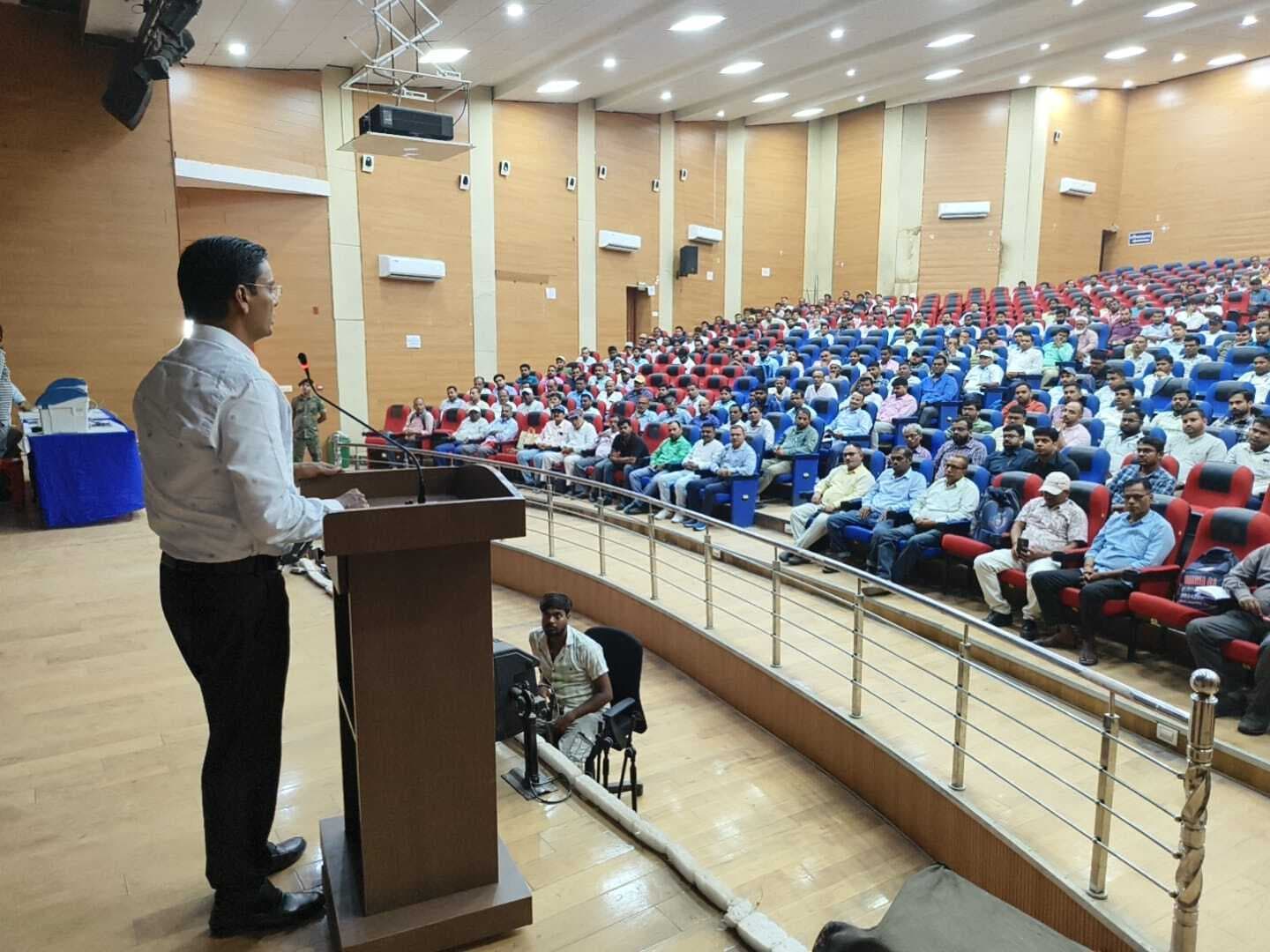 Darbhanga News: निर्वाचन का कार्य अत्यंत संवेदनशील एवं जिम्मेदारीपूर्ण