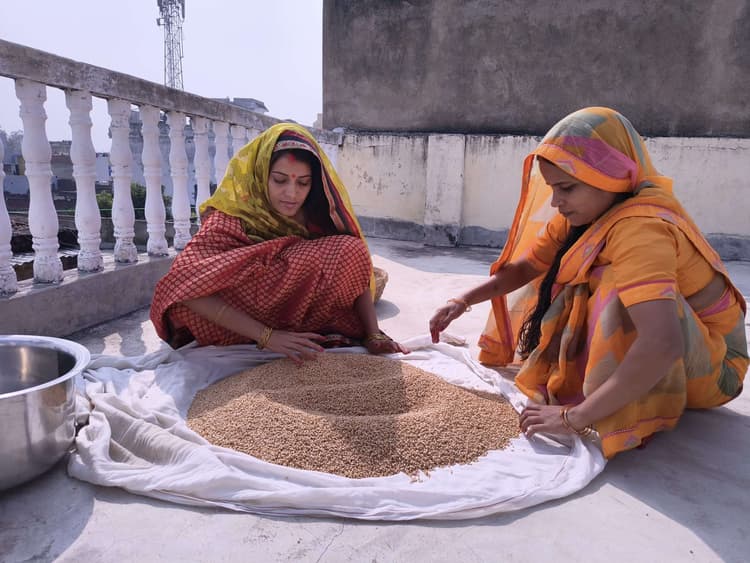 नहाय-खाय के साथ चार दिवसीय छठ पर्व शुरू, खरना आज