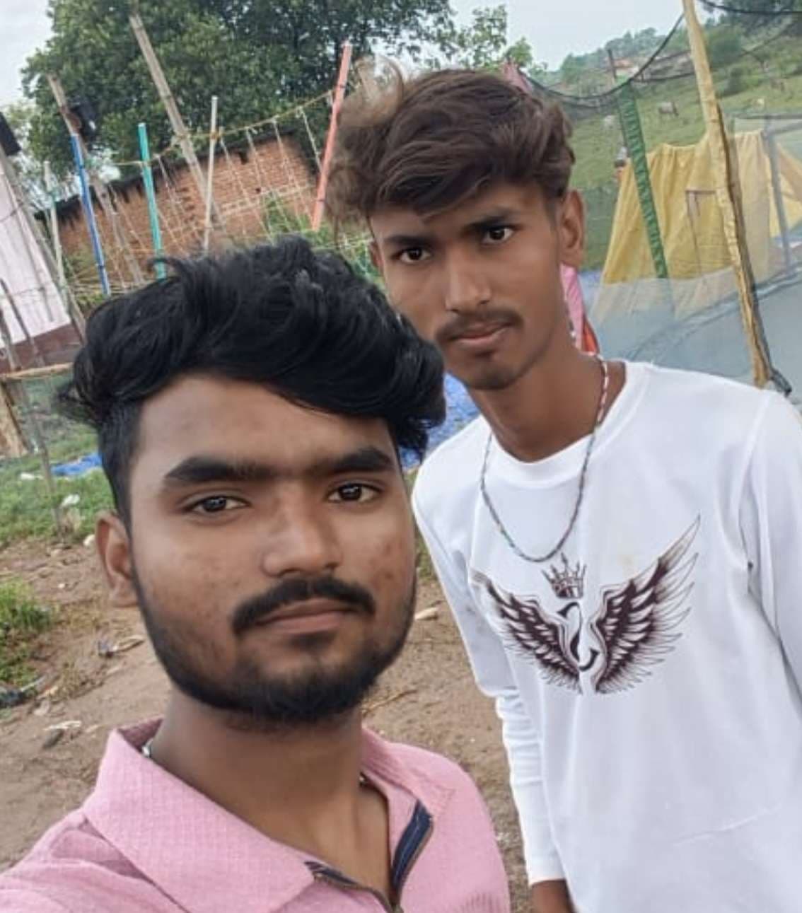 आहर में डूबने से दो युवकों की मौत, एक इलाजरत