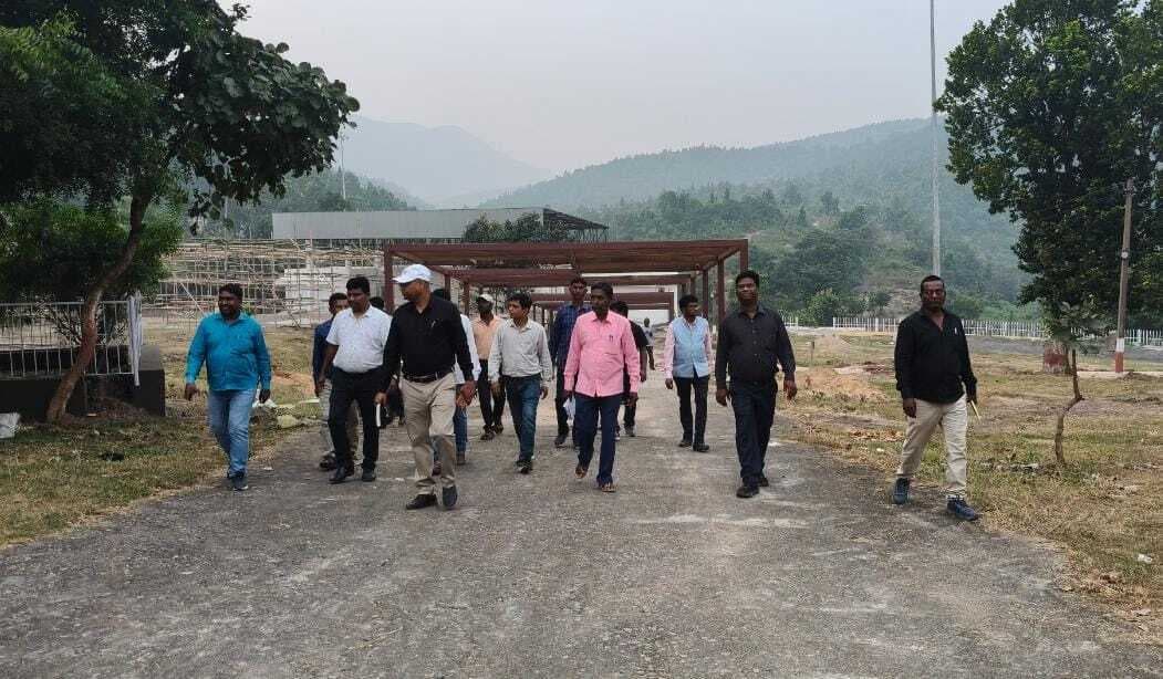 Bokaro News : एसडीएम ने लुगुबुरु घंटाबाड़ी धोरोमगाढ़ में महोत्सव की तैयारी का जायजा लिया