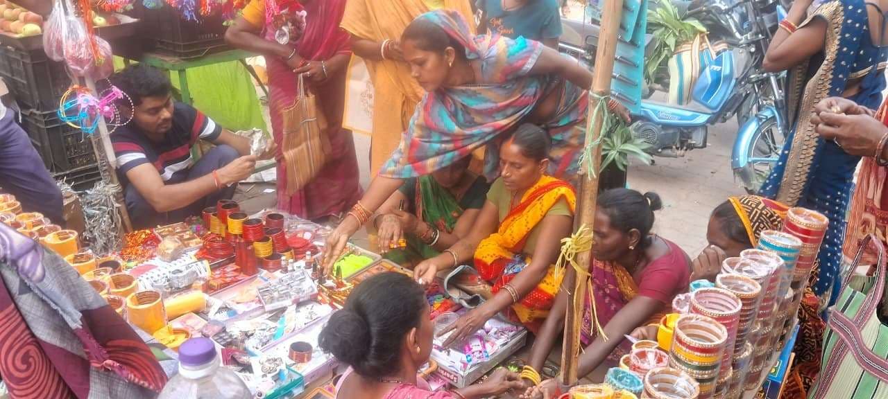 अस्ताचलगामी सूर्य की आराधना आज