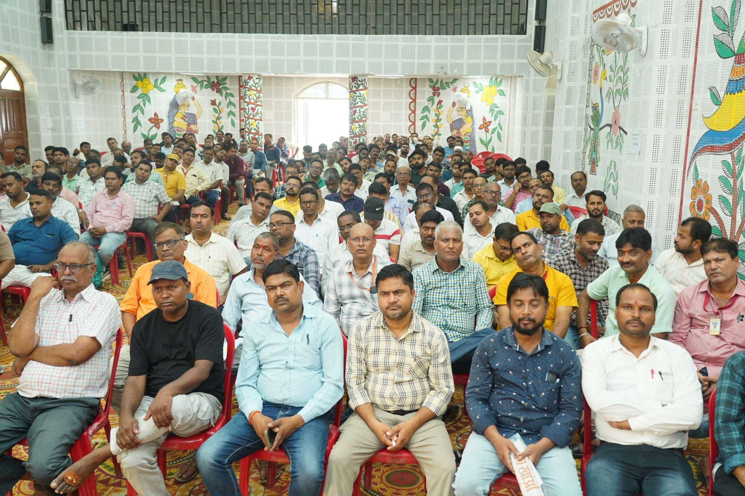 ईवीएम व वीवीपैट के तकनीकी बारीकियों की दी गयी जानकारी