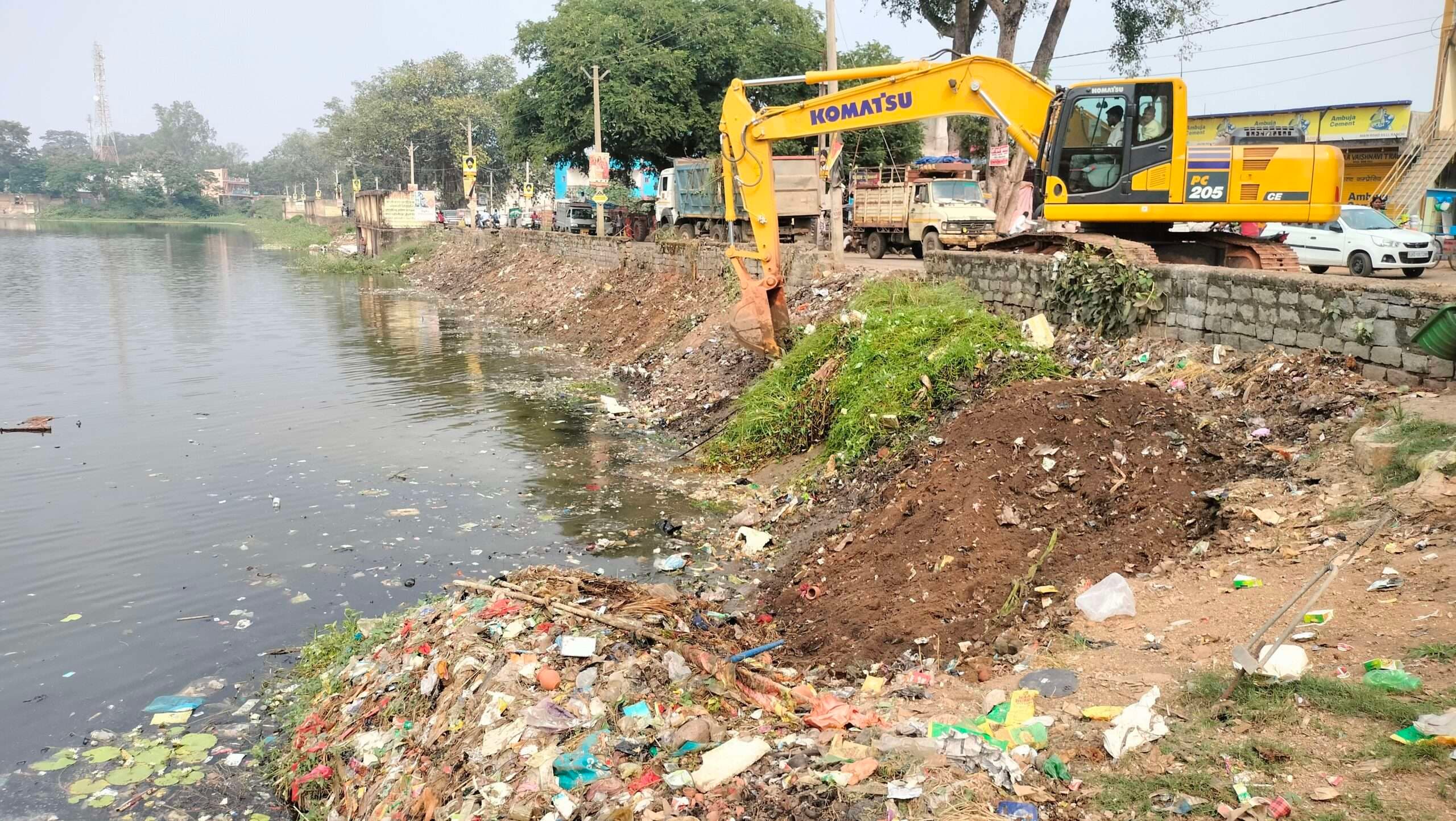 खबर का  असर : सिल्ली के साहेब बांध की हुई साफ-सफाई