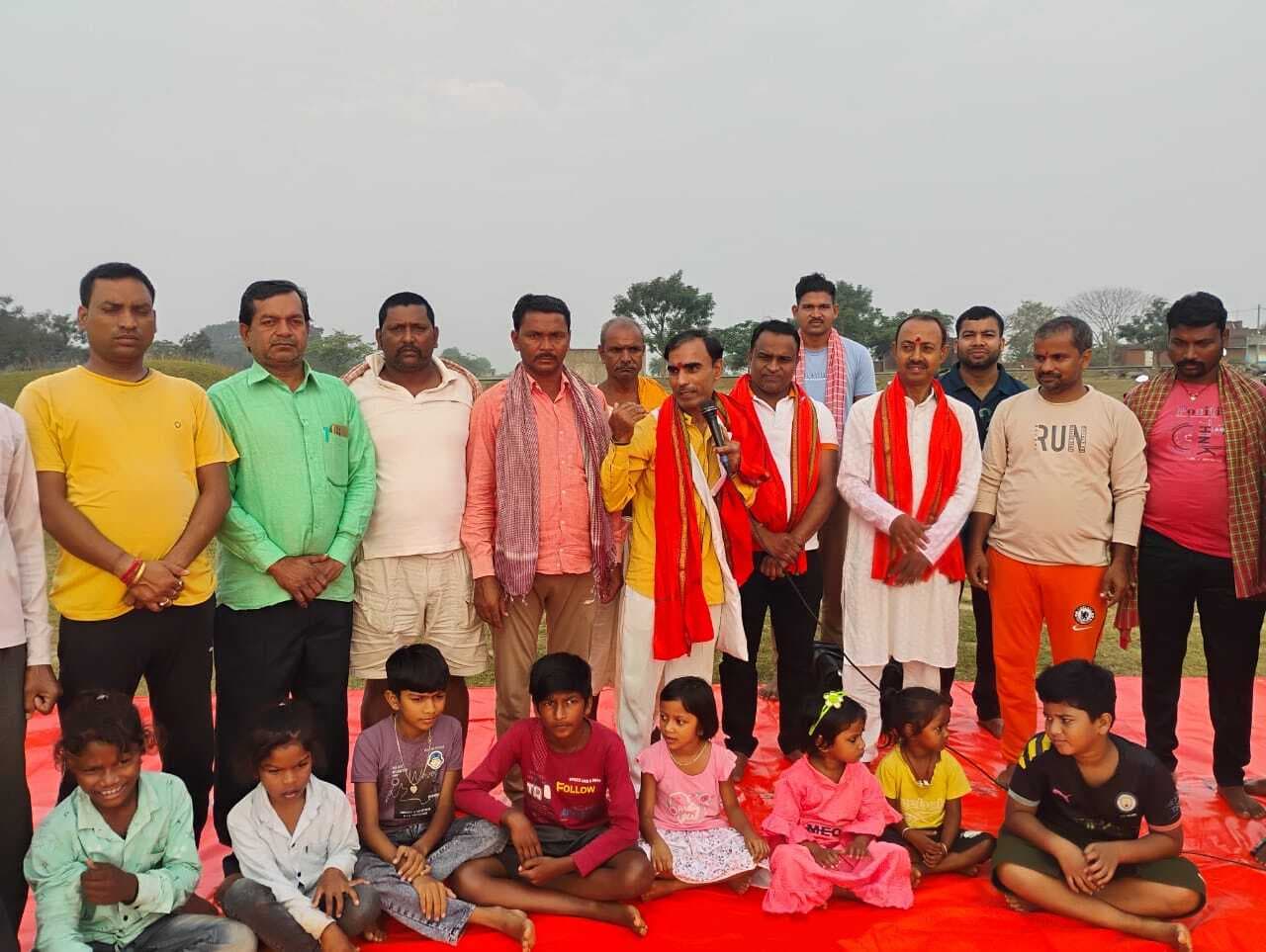 देवीपुर में सात दिवसीय योग शिविर संपन्न