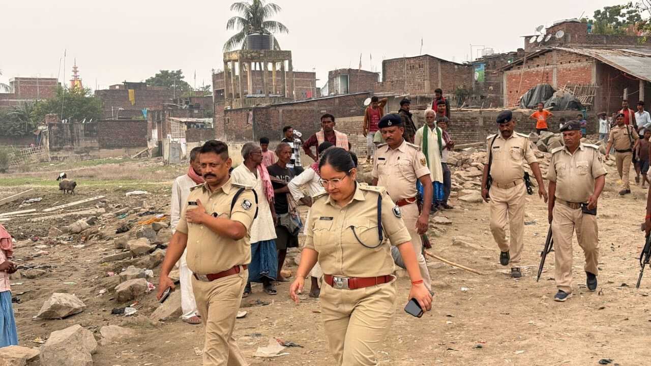 Bhagalpur news एसपी नवगछिया ने किया घाटों का निरीक्षण, दिये निर्देश