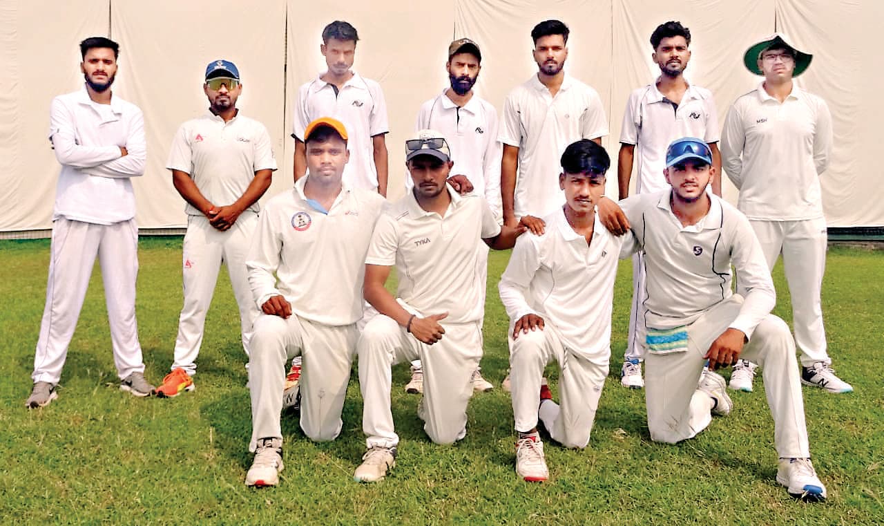 Chaibasa News : जगन्नाथपुर ने लट्टू उरांव क्लब को एक विकेट से पराजित किया