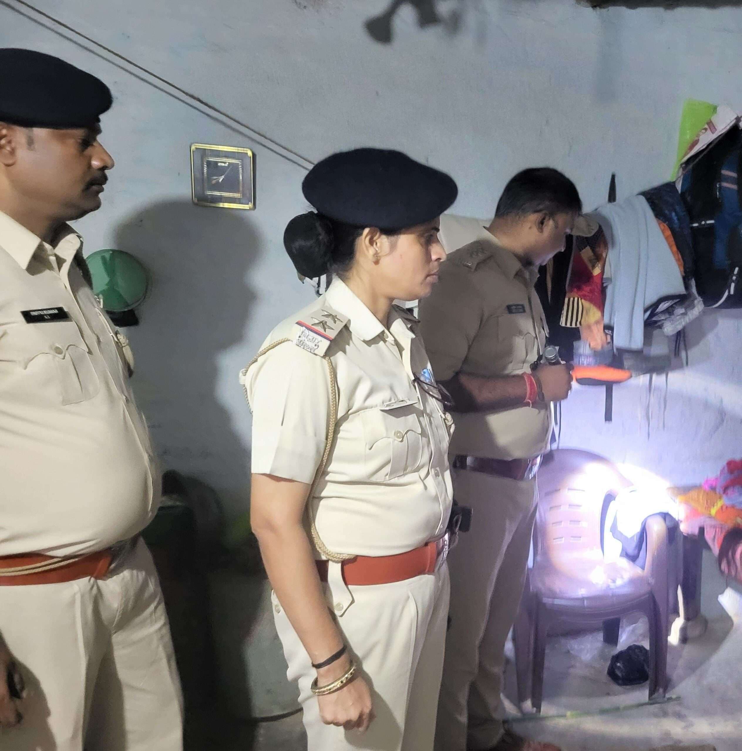 Motihari: किशोरी की संदेहास्पद मौत, जांच में जुटी पुलिस