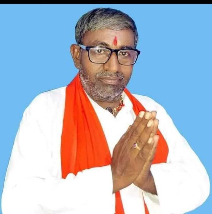 मीरगंज में सड़क हादसे में पूर्व मुखिया सह भाजपा नेता मकसूदन सिंह की मौत