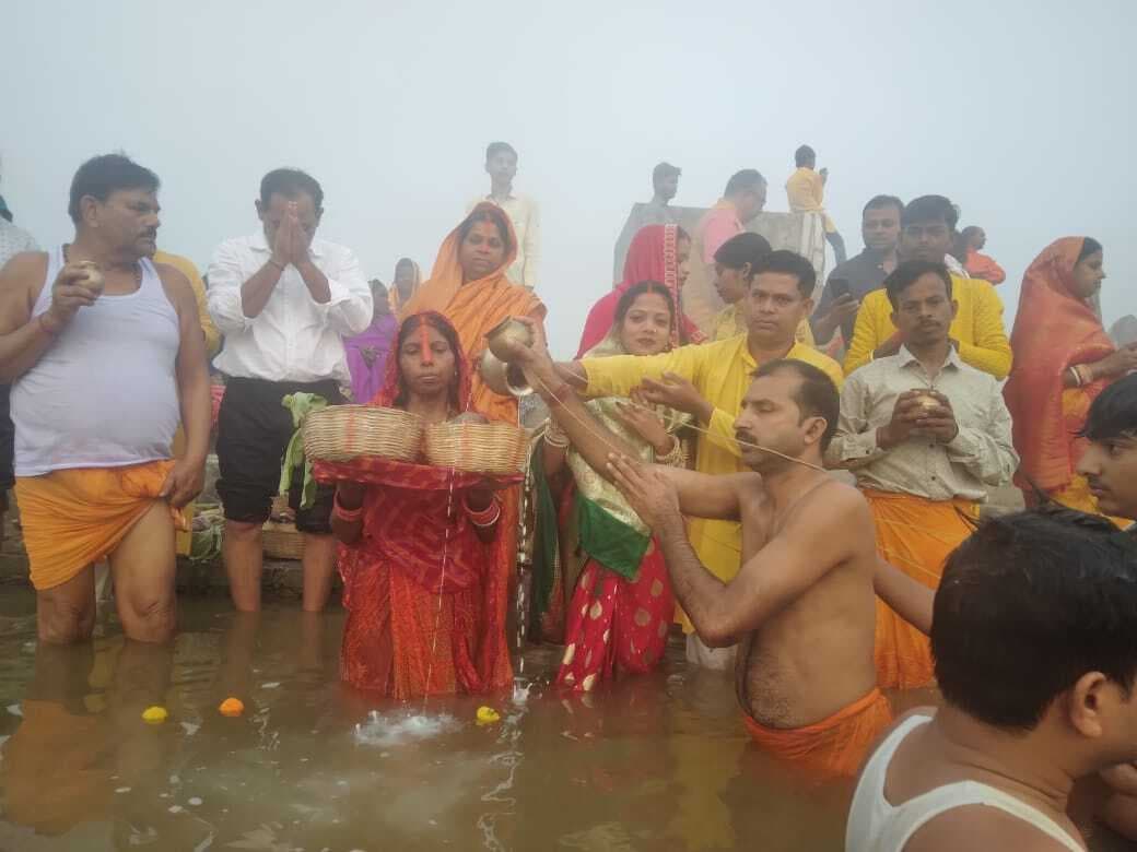 भगवान भास्कर को अर्घ्य देने के साथ छठ पर्व संपन्न