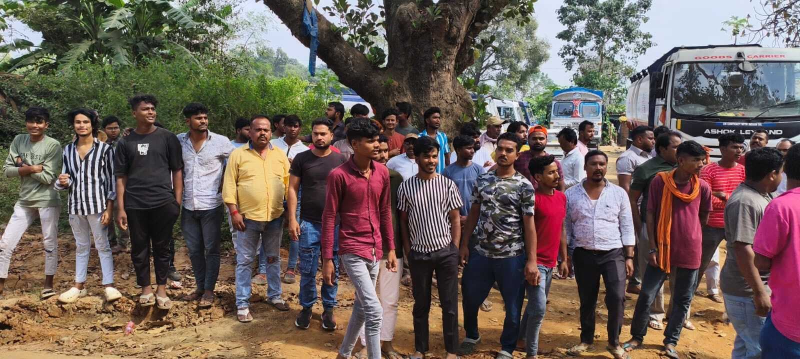 इंडियन ऑयल डिपो के टैंकर चालकों ने की हड़ताल