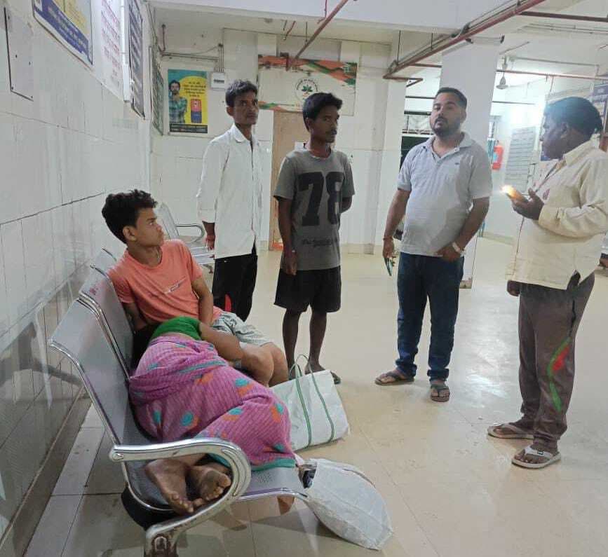 Deoghar news : बाइक की टक्कर से साइकिल सवार युवक की मौत