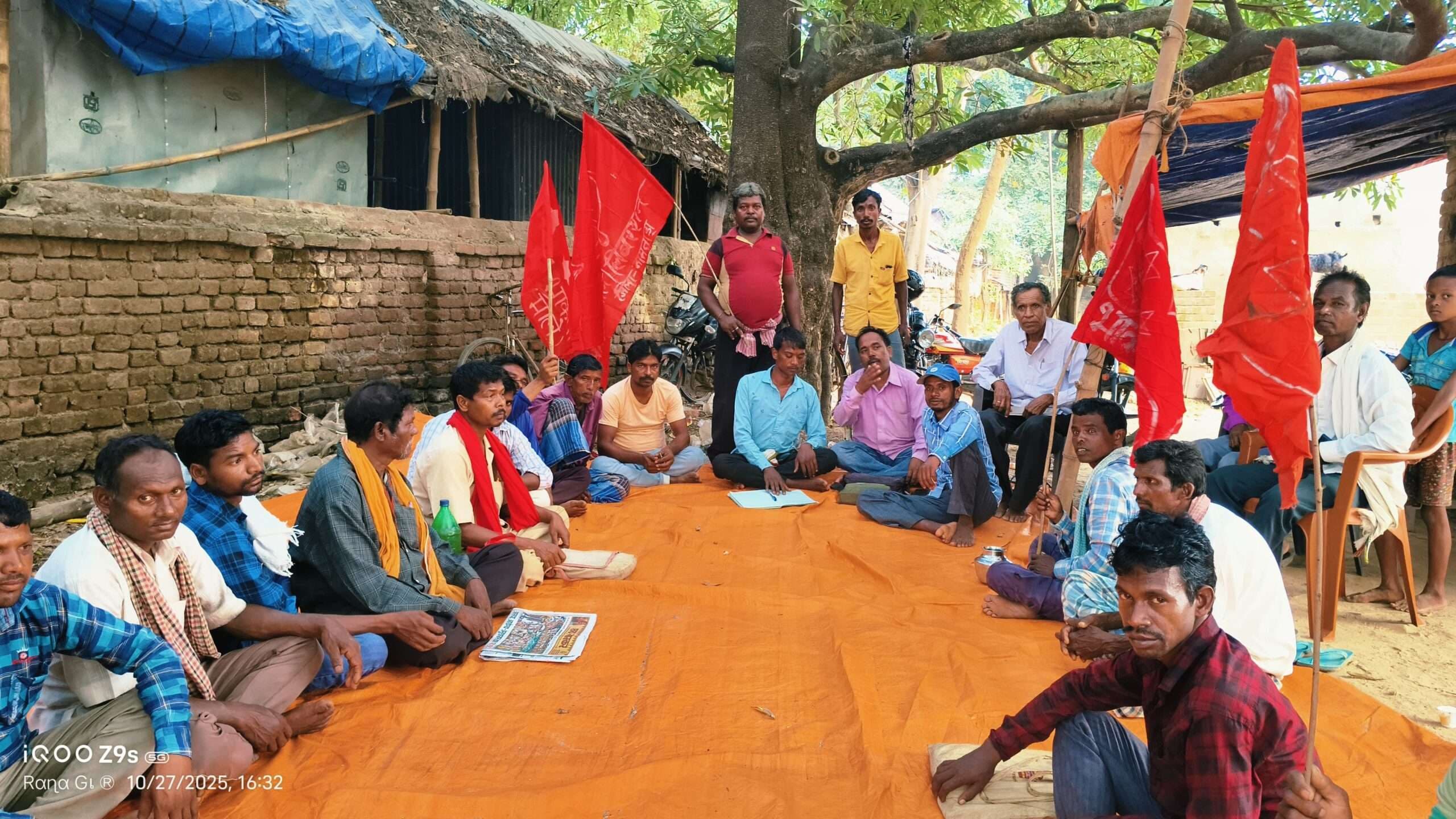 शहीद बाबूधन के संकल्प दिवस सह मूर्ति स्थापना हुआ विमर्श
