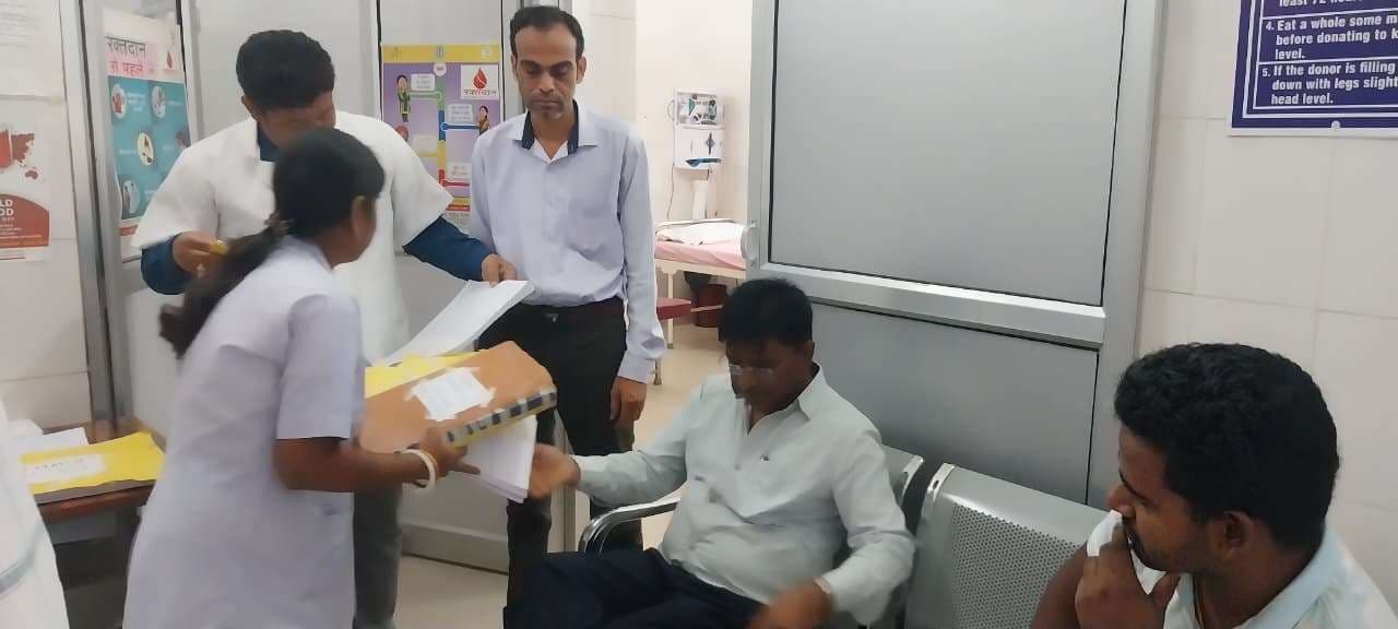 Seraikela Kharsawan News : पांच वर्षों में 6689 यूनिट रक्त संग्रह, 49 संक्रमित