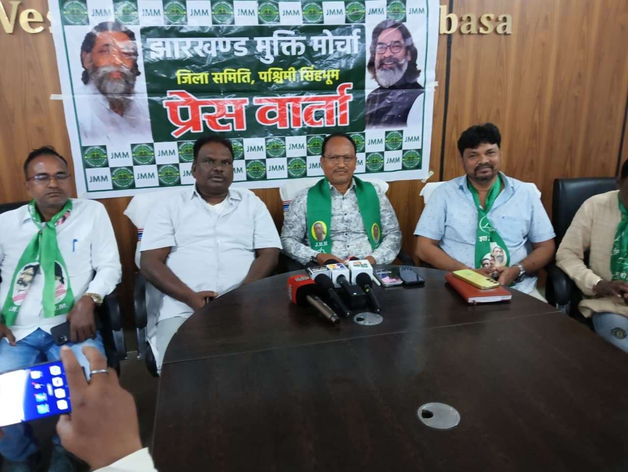 Chaibasa News : घटना भाजपा की साजिश, मधु कोड़ा और चंपाई ने स्क्रिप्ट लिखी : झामुमो