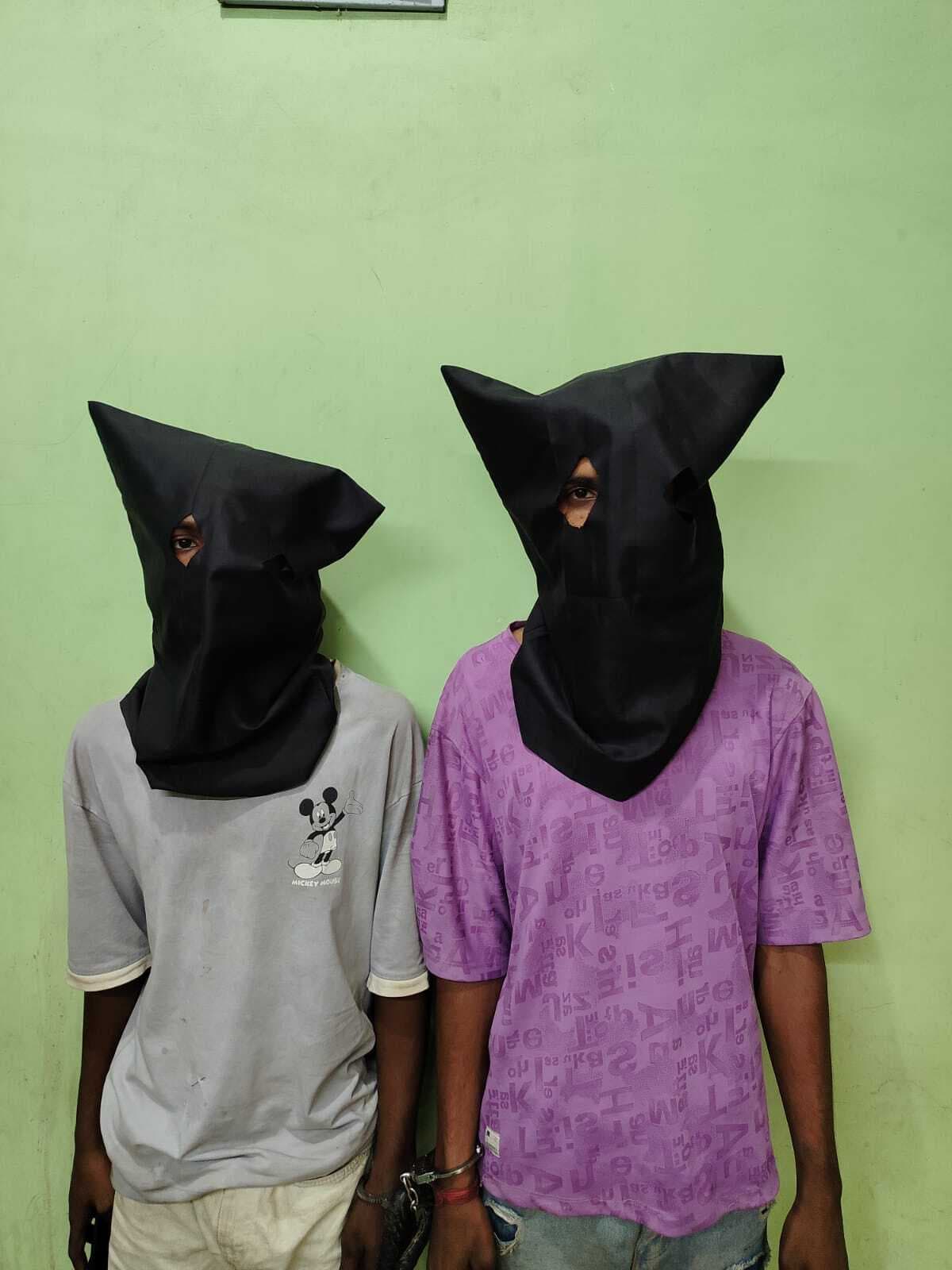 Jamshedpur News : बिष्टुपुर : चोरी की दो बाइक के साथ दो युवक गिरफ्तार