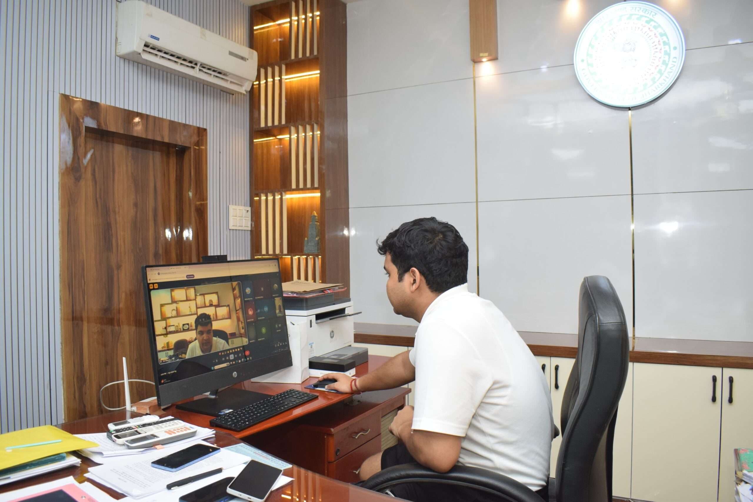 चेकपोस्ट पर खराब सीसीटीवी कैमरे करायें दुरुस्त : डीसी