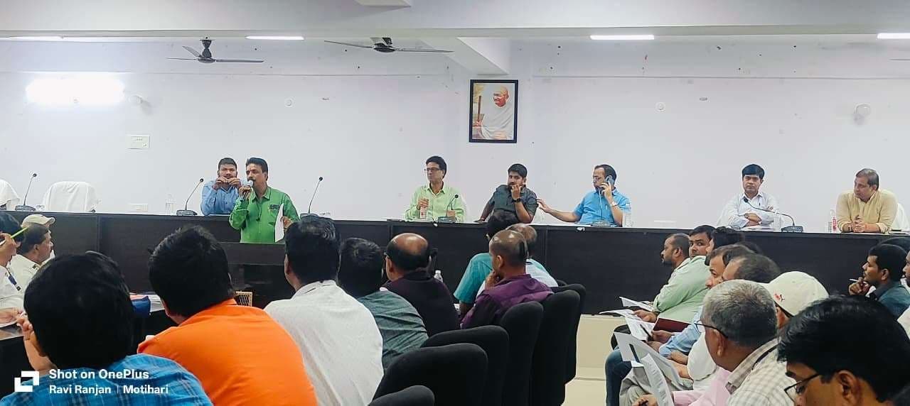 Motihari: द्वितीय प्रशिक्षण में मास्टर ट्रेनरों को दी गयी जानकारी