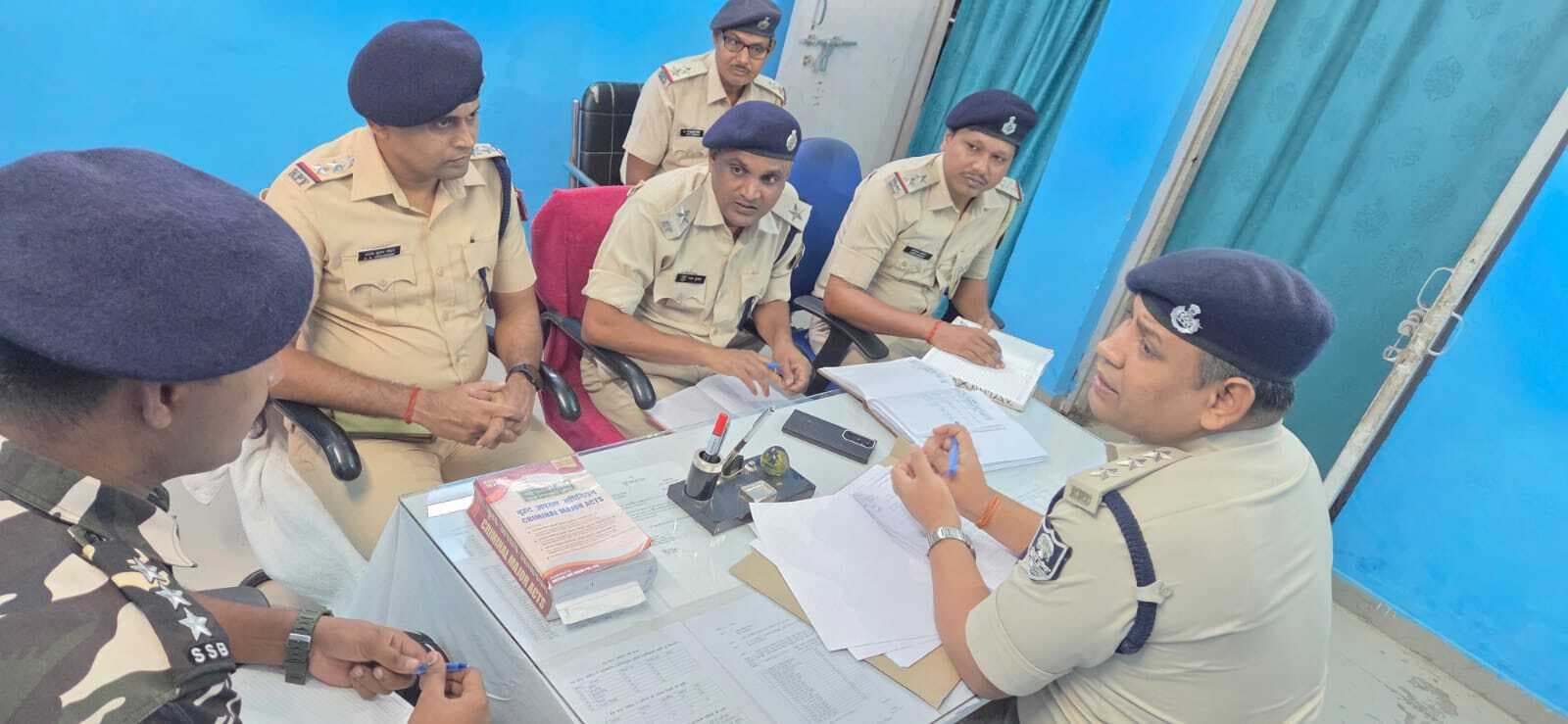 Motihari: चुनाव की तैयारियों को लेकर हुई बैठक