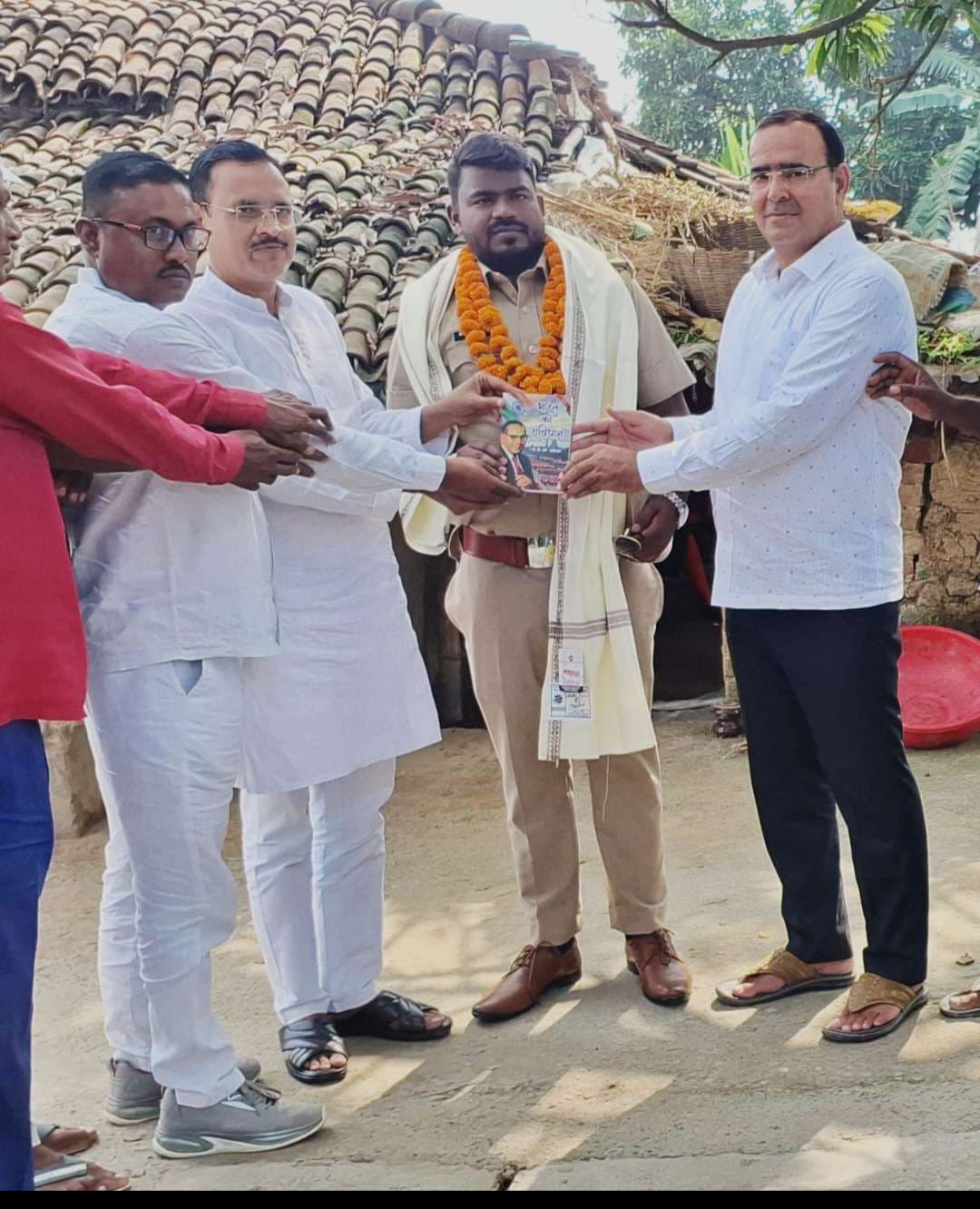 किसान का बेटा जीएसटी इंस्पेक्टर के पद पर हुआ चयनित