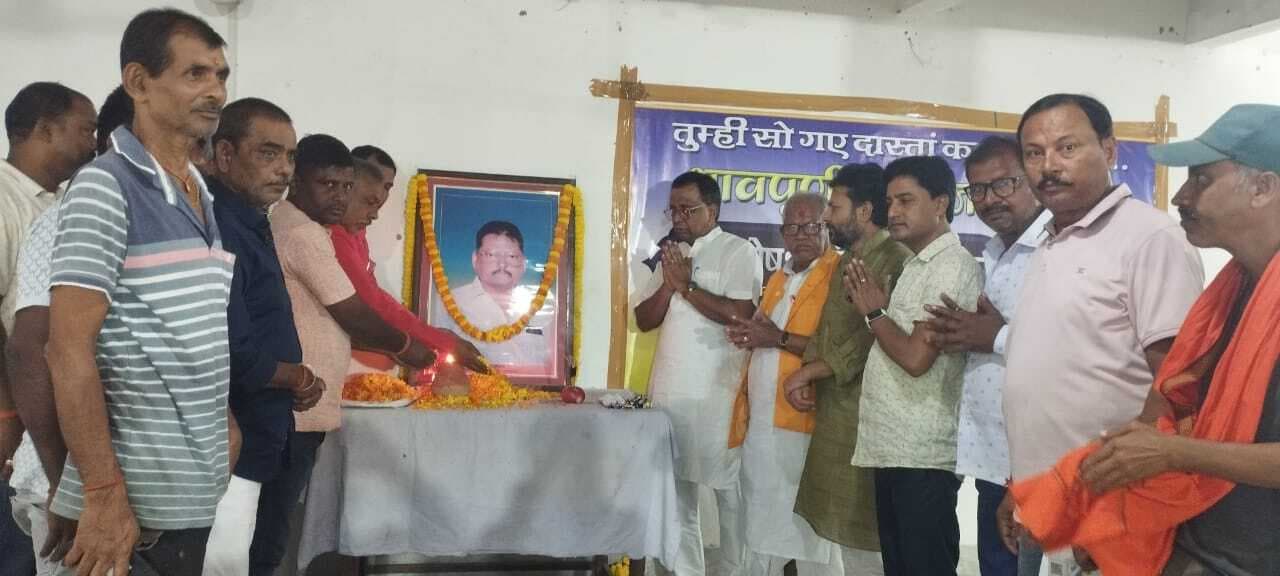 श्रद्धाजंलि सभा में याद किये गये समाजसेवी व स्वर्ण व्यवसायी संजय स्वर्णकार