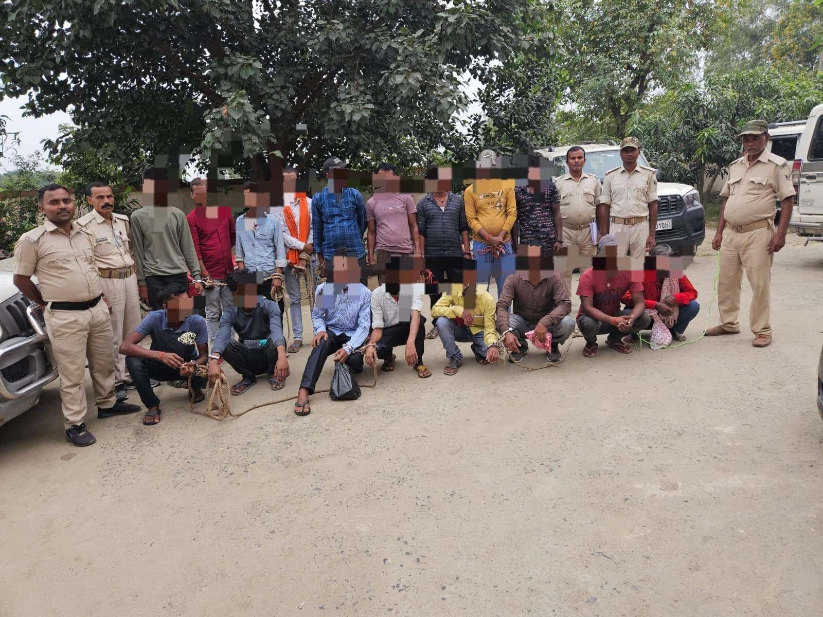 17 लोगों नशे की हालत में किया गिरफ्तार