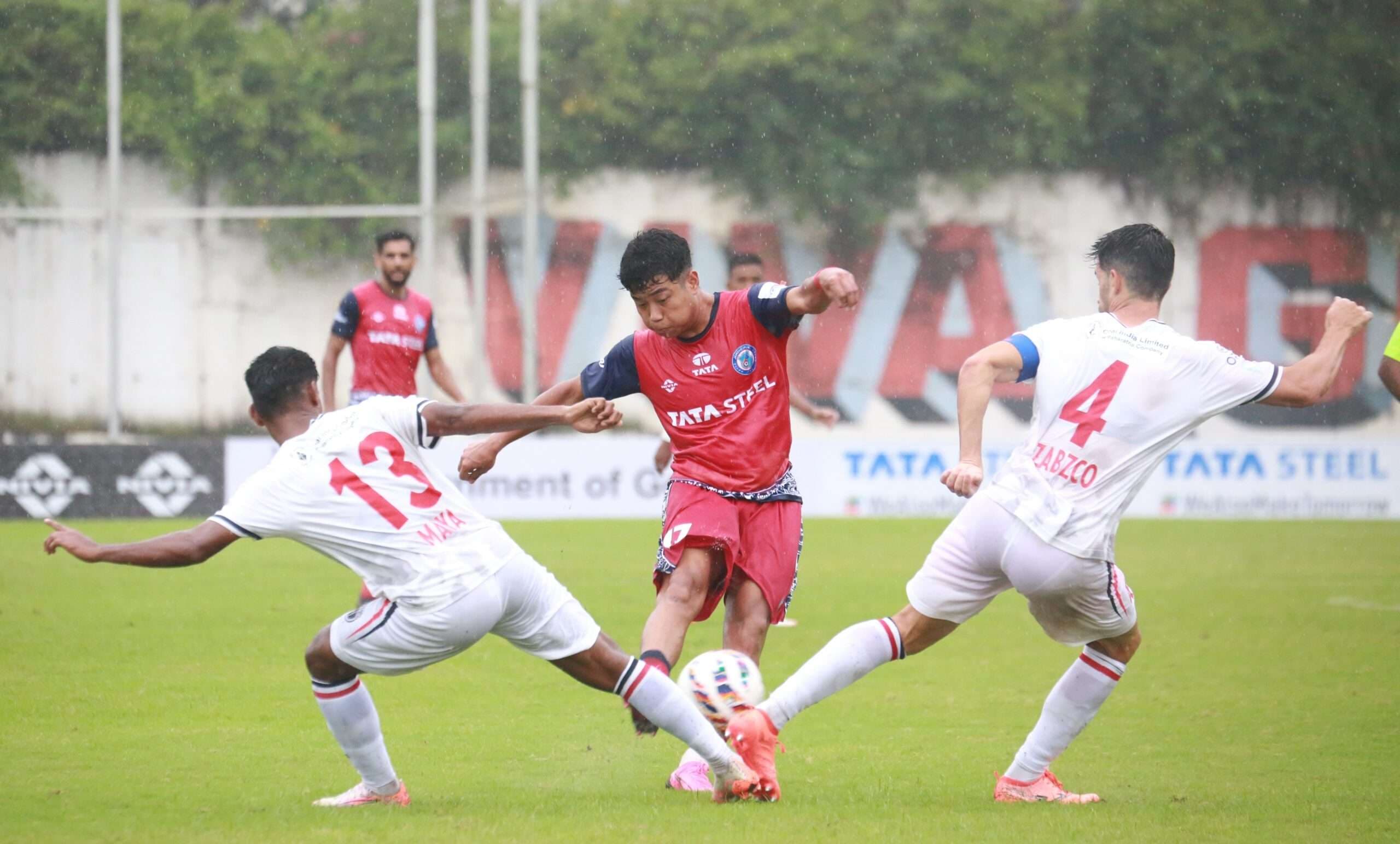 jfc share points against northeast united at super cup: जेएफसी ने नॉर्थईस्ट यूनाइटेड को बराबरी पर रोका