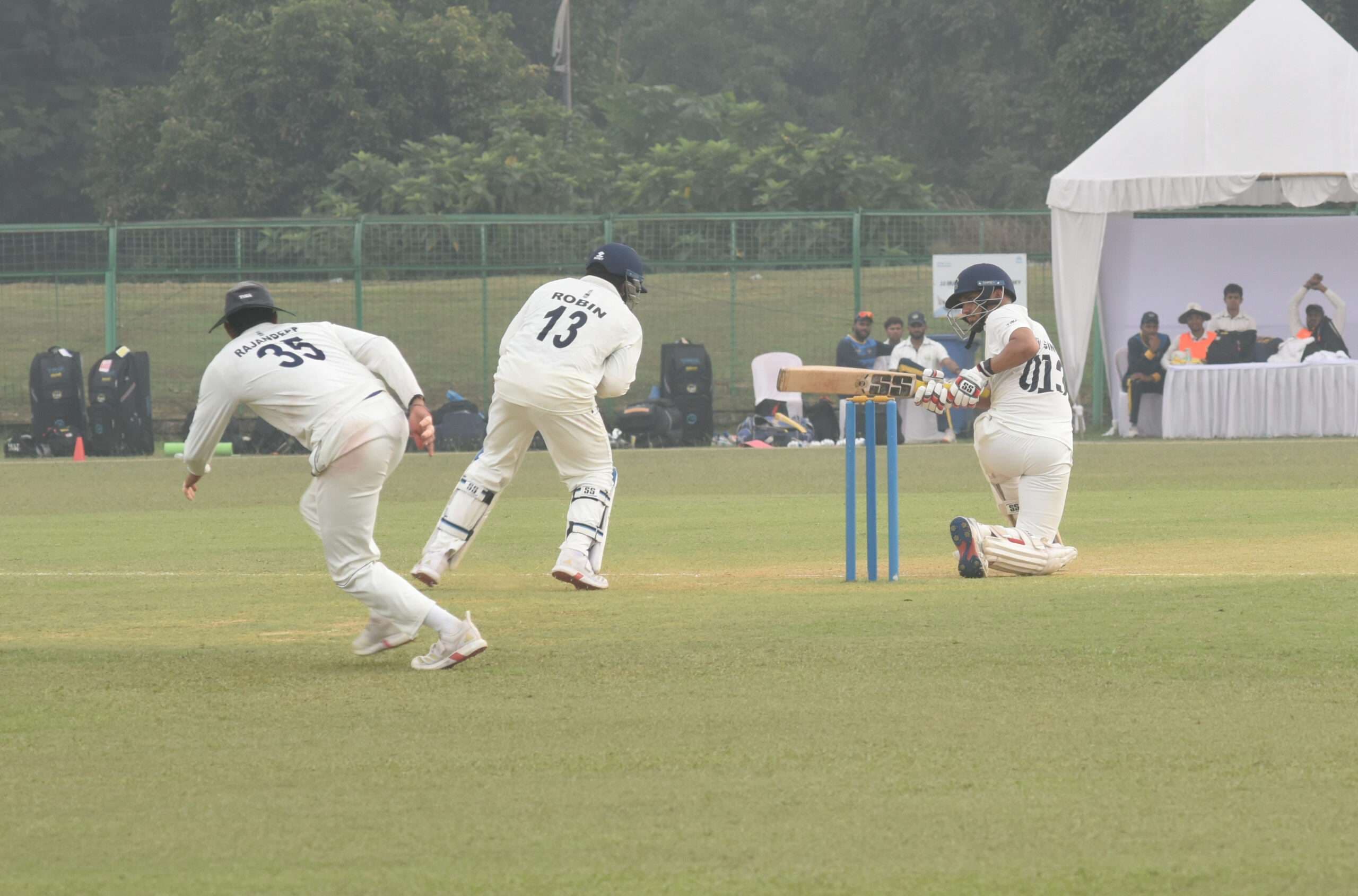 co ck naidu trophy jharkhand vs punjab match draw : पंजाब के खिलाफ झारखंड को खेलना पड़ा फॉलोऑन, मैच ड्रॉ