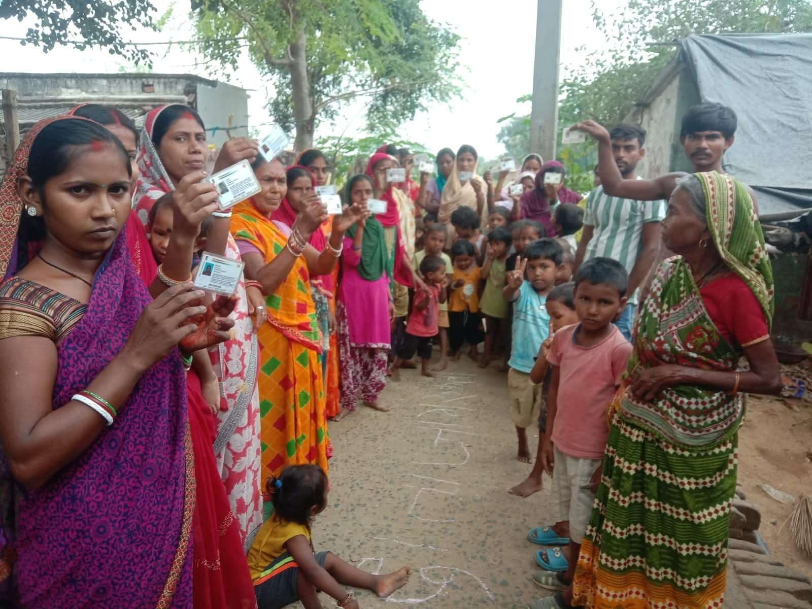 मतदान करने के लिए वोटरों को किया जागरूक