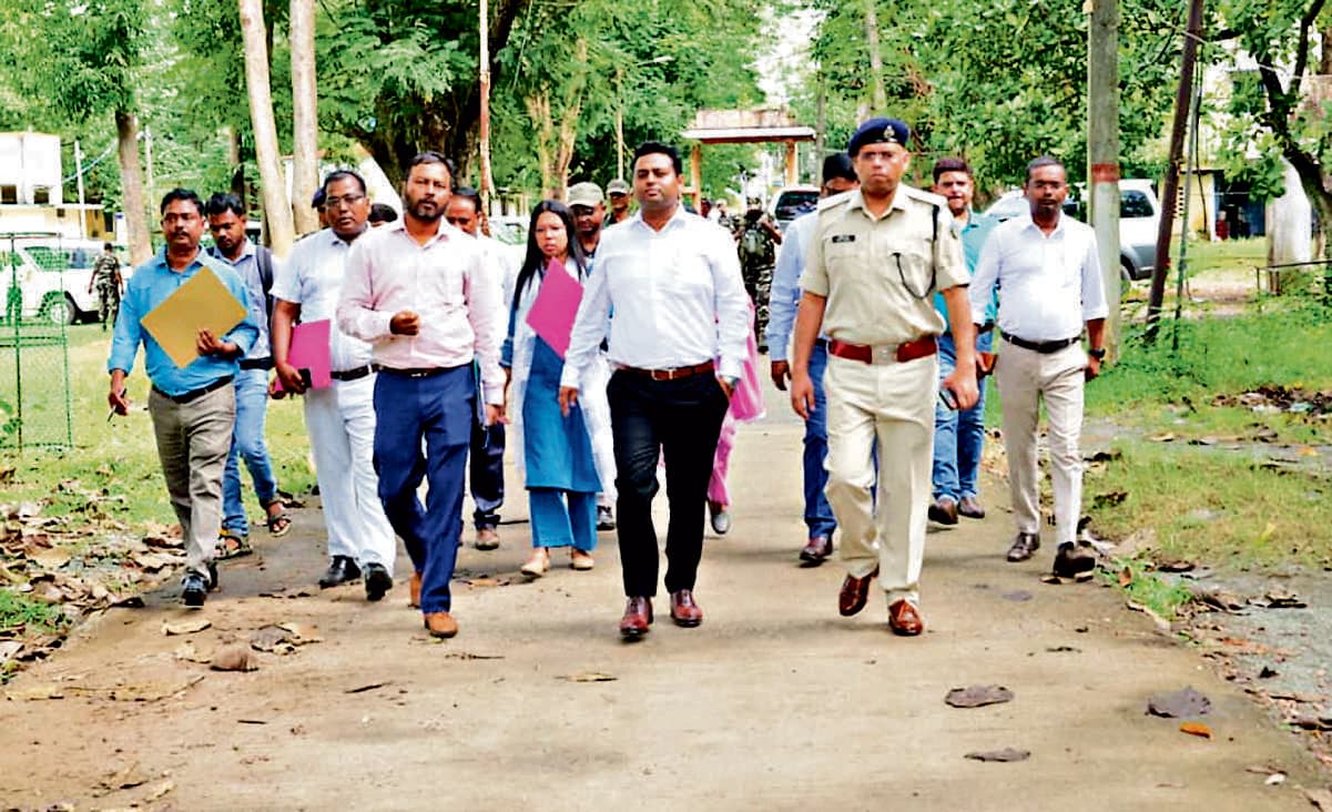 Chaibasa News : निष्पक्ष निकाय चुनाव कराने के लिए जिला प्रशासन क्रियाशील : उपायुक्त