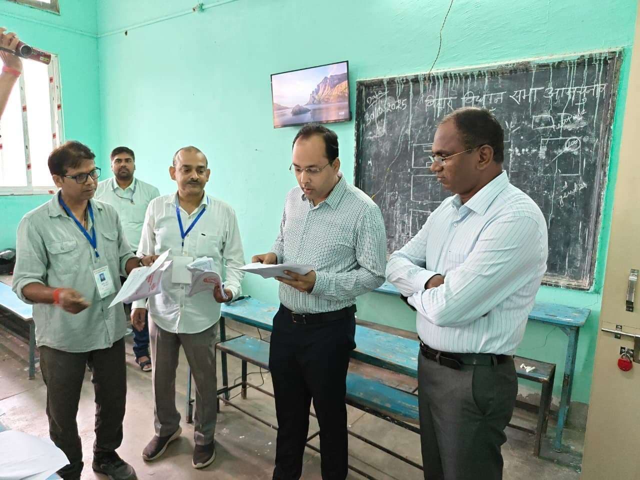 जिले के 10 विधानसभा क्षेत्रों में 3866 मतदान केंद्रों पर होगी वोटिंग