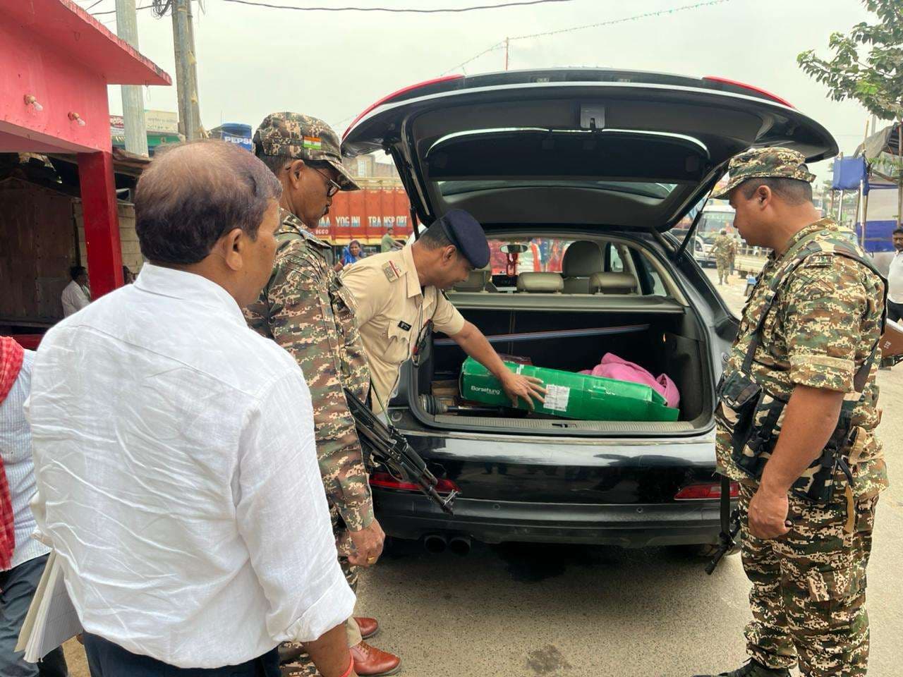 विधानसभा चुनाव को लेकर लगातार हो रही वाहन जांच