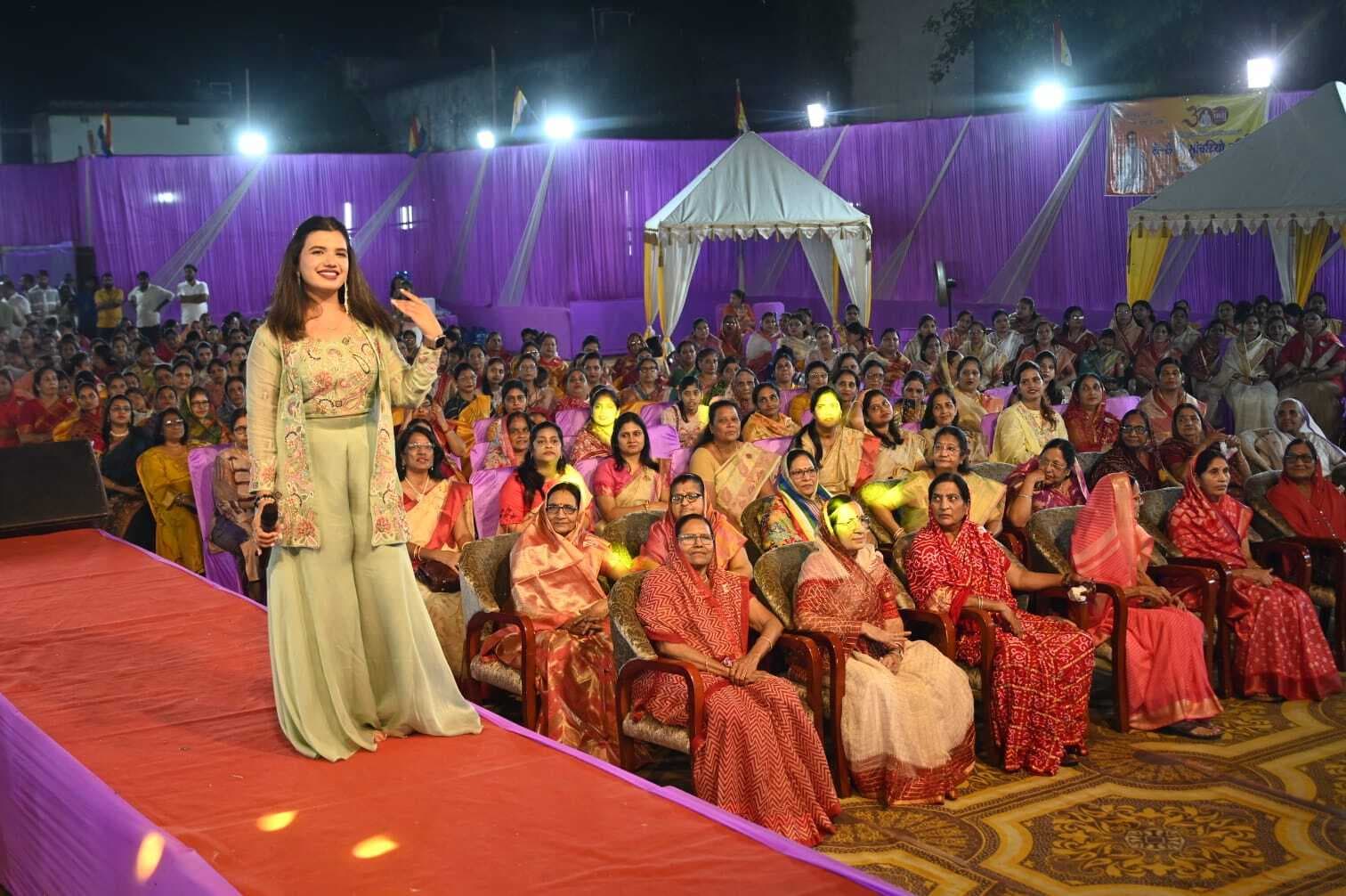 तेरापंथ भवन में भिक्षु भजन संध्या का आयोजन