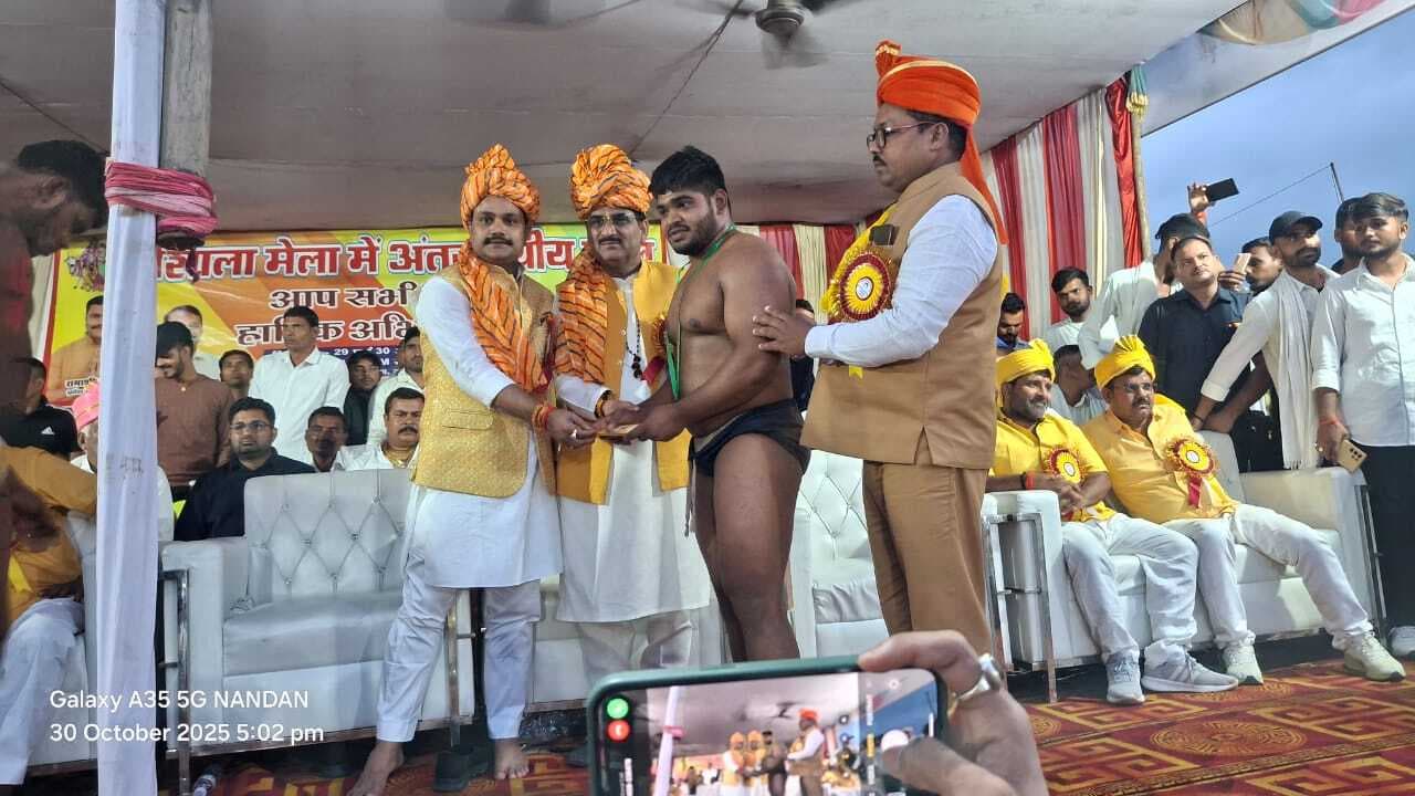 कुश्ती प्रतियोगिता में यूपी के पहलवानों का रहा दबदबा