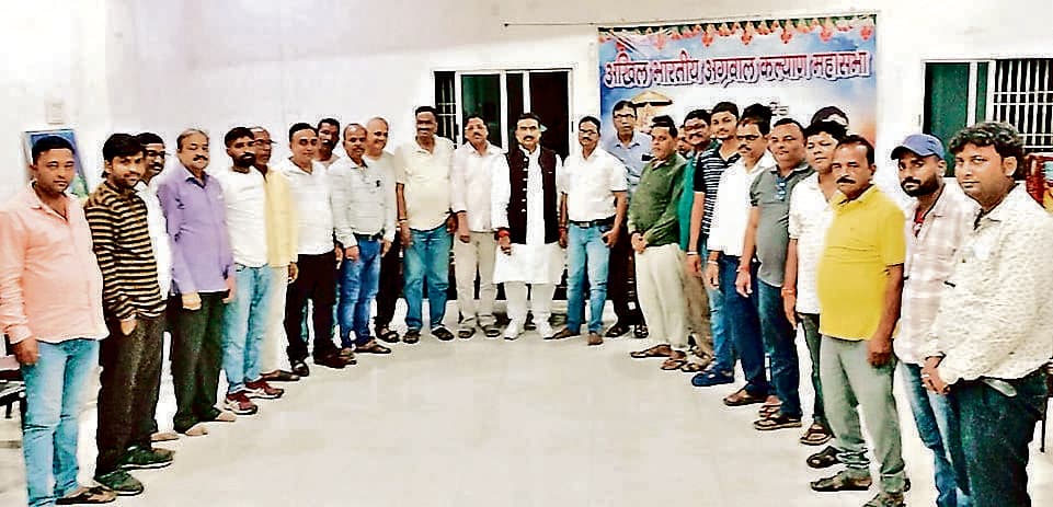 Bokaro News : 21 जोड़े के सामूहिक विवाह को लेकर जरीडीह बाजार में बैठक