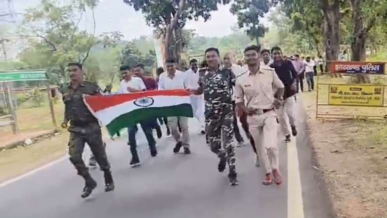 रन फॉर यूनिटी में दौड़े जवान