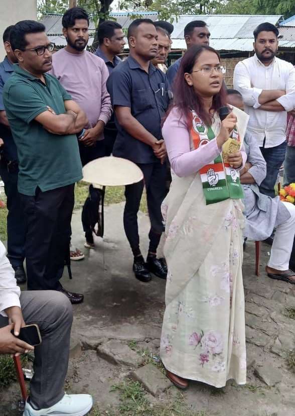 गोलबंद होकर आदिवासी दें महागठबंधन का साथ : शिल्पी नेहा तिर्की