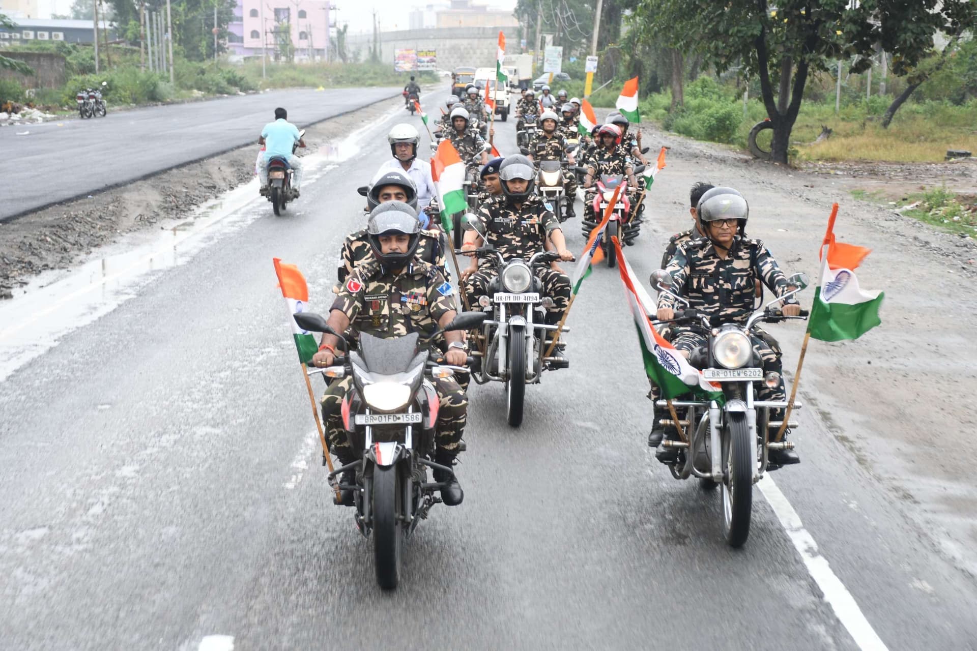 एसएसबी ने रन फॉर यूनिटी के तहत दौड़, बाइक व साइकिल रैली का आयोजन किया