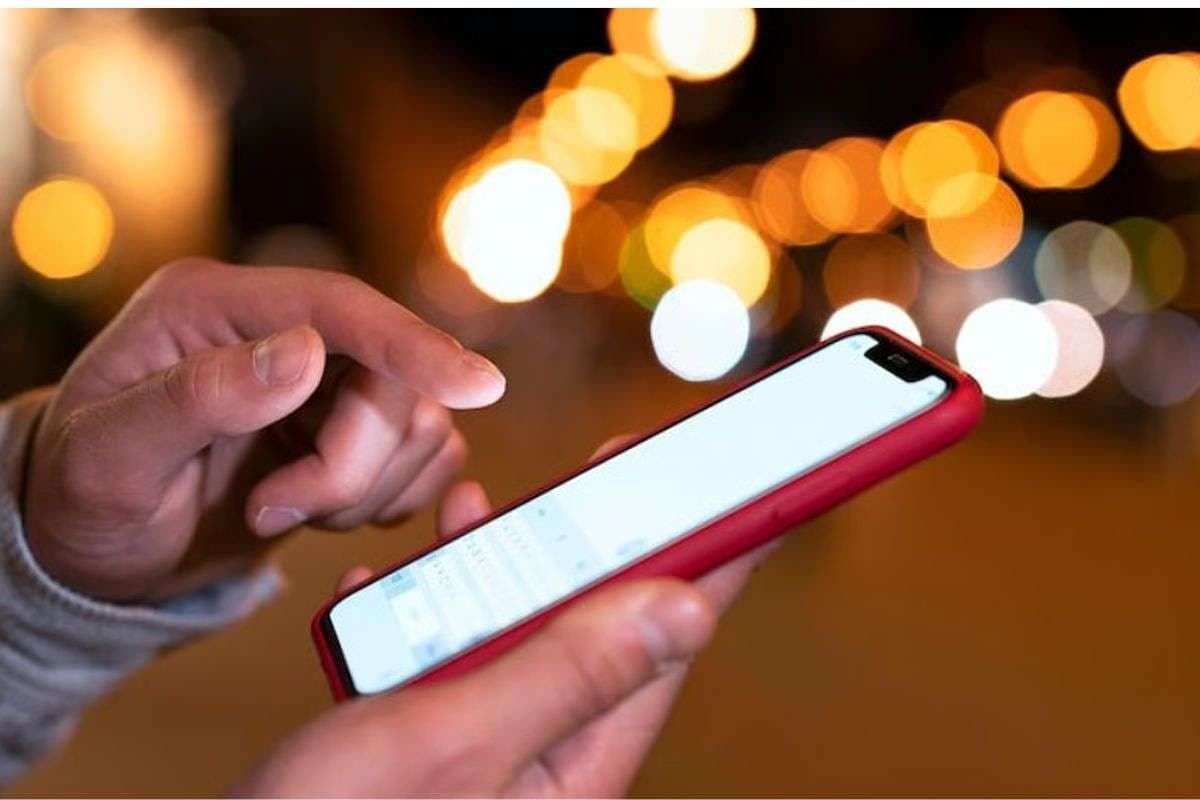 भारत में 47% लोग अब भी ऑफलाइन, महिलाओं की डिजिटल भागीदारी में भारी अंतर, IMC 2025 में आयी GSMA रिपोर्ट