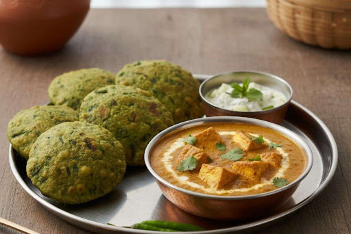 Karwa Chauth Special Palak Puri: करवा चौथ के लिए खास रेसिपी, बनाएं फूली और टेस्टी पालक पूरी