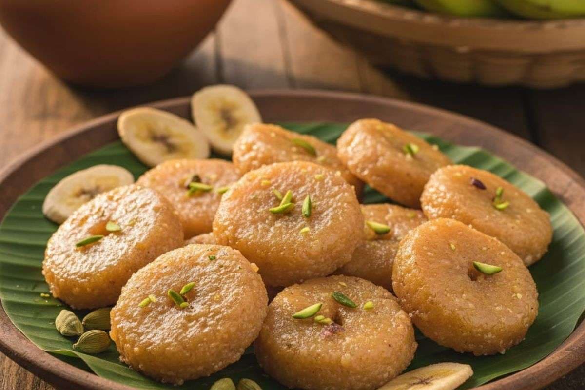 Kele Ki Mithai: मीठे का मन हो जाए तो बनाएं केले की झटपट मिठाई, हेल्दी और टेस्टी दोनों
