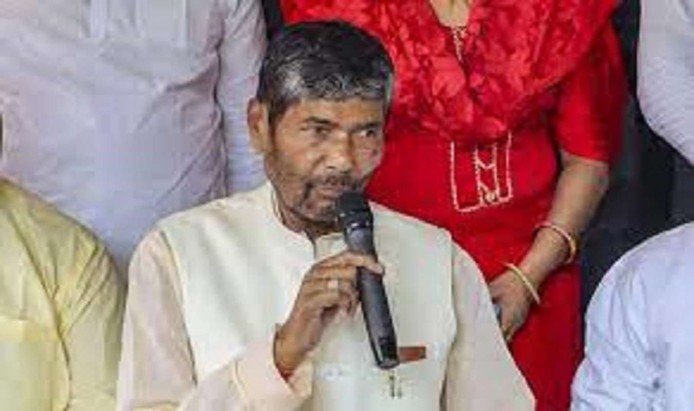 Bihar News: पशुपति पारस को बदलाव की उम्मीद, सीट शेयरिंग पर कही से बात