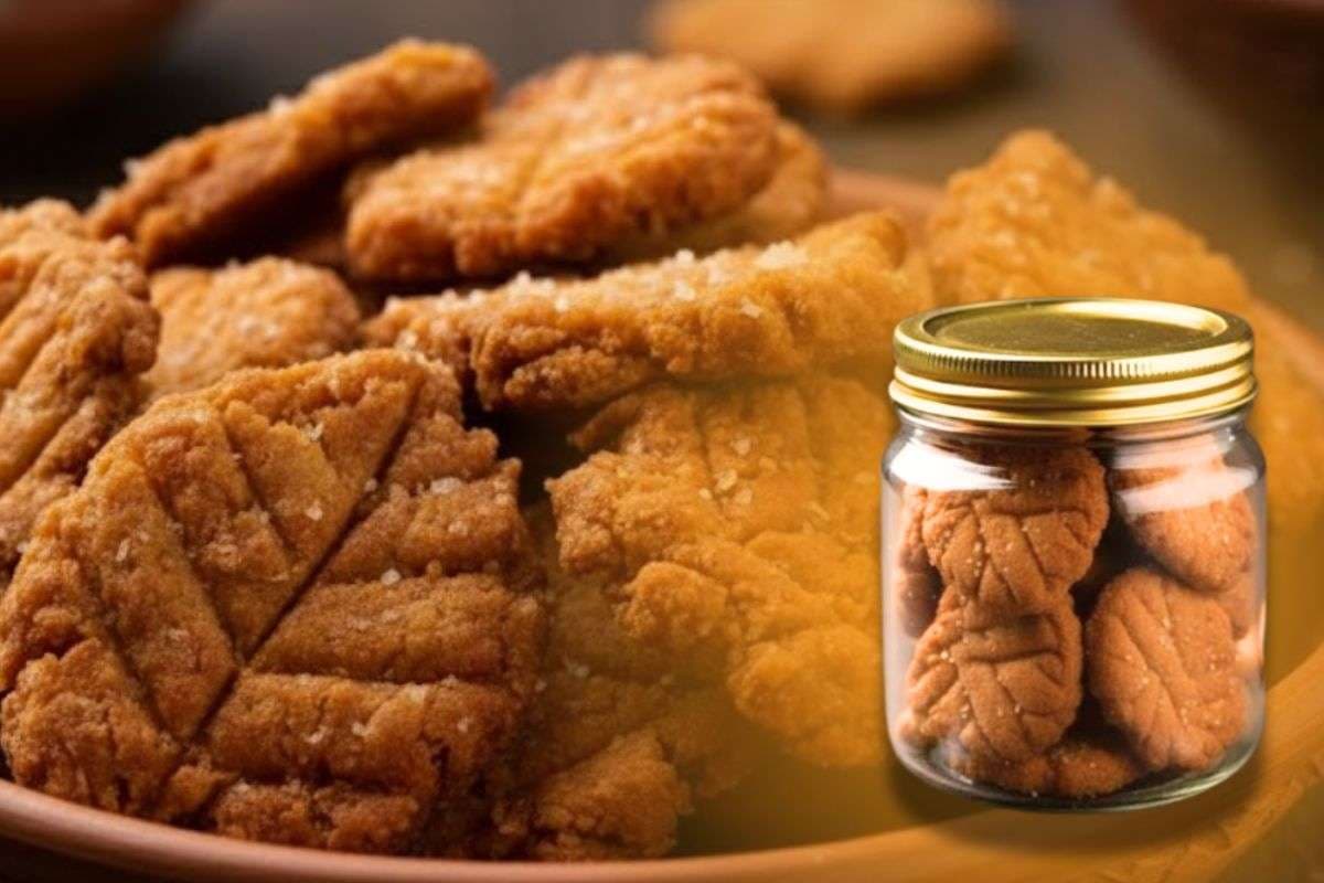 How Many Days Thekua Can Be Stored: छठ पूजा का प्रसाद ठेकुआ ले जाना चाहते हैं अपने घर या हॉस्टल, तो अपनाएं ये स्टोरिंग टिप्स 