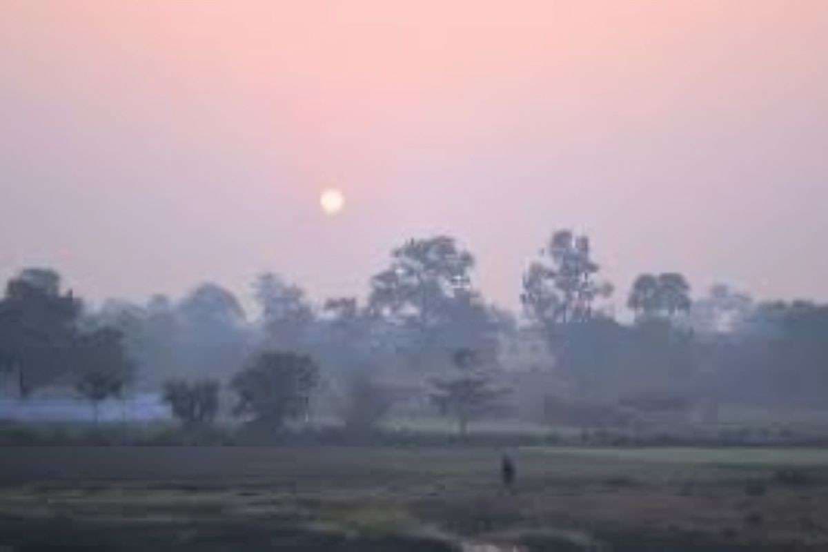 Aaj Bihar Ka Mausam: नवंबर रहेगा ‘ड्राय और गर्म’, दिसंबर में पड़ेगी असली ठंड, सर्दी के लिए करना होगा इंतजार