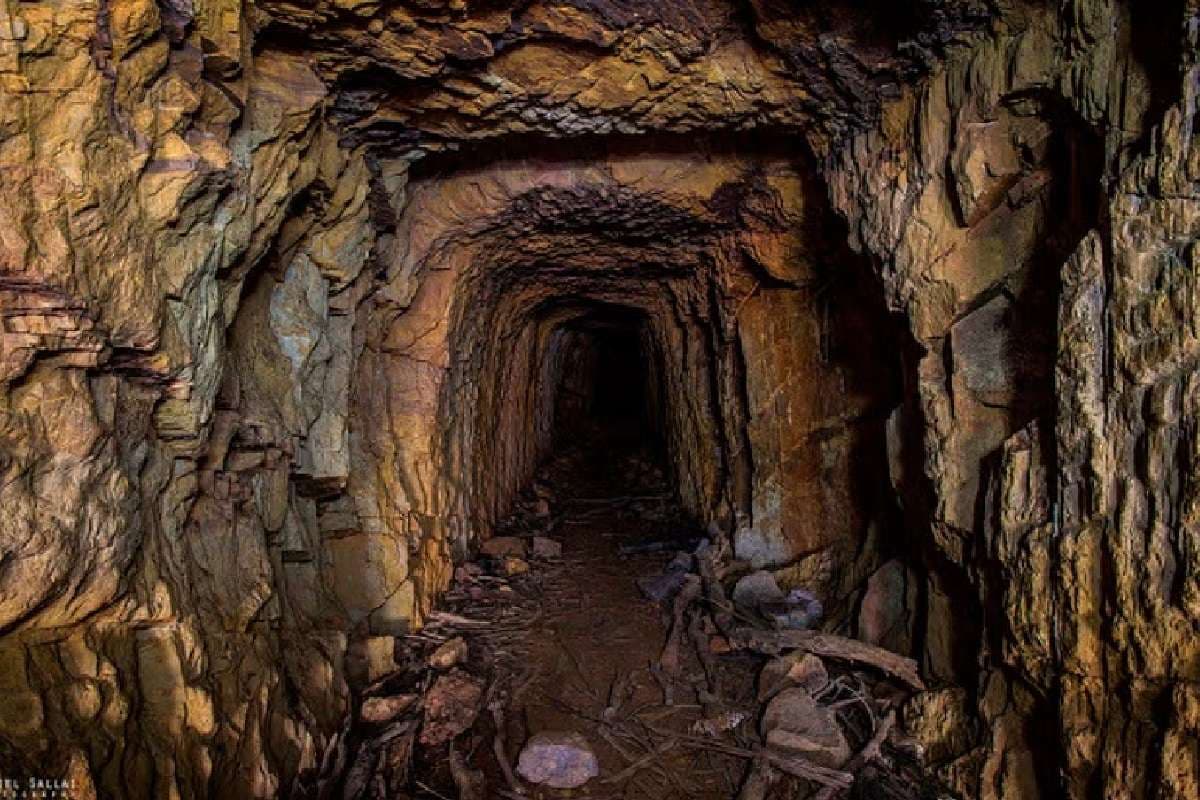 अफगानिस्तान ने भारत के लिए खोला सोने का खजाना, खनन पर निवेशकों को मिलेगी टैक्स में छूट