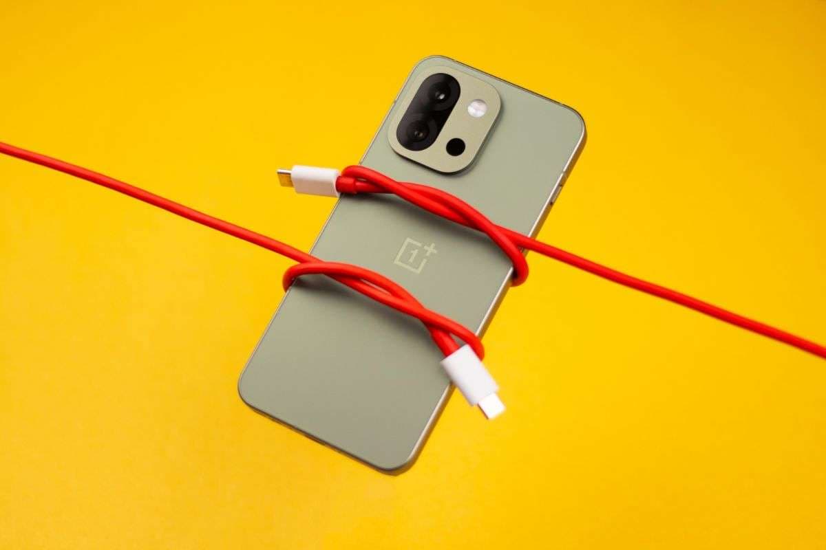 Best Compact Phones 2025