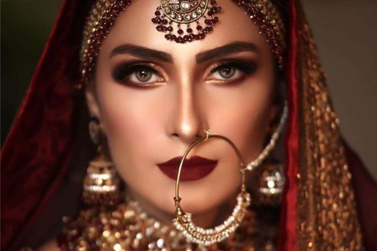 Best Lipstick Shades For Dusky Bride: रेड, पिंक या न्यूड, जानें सांवली दुल्हन के लिए बेस्ट लिपस्टिक शेड्स