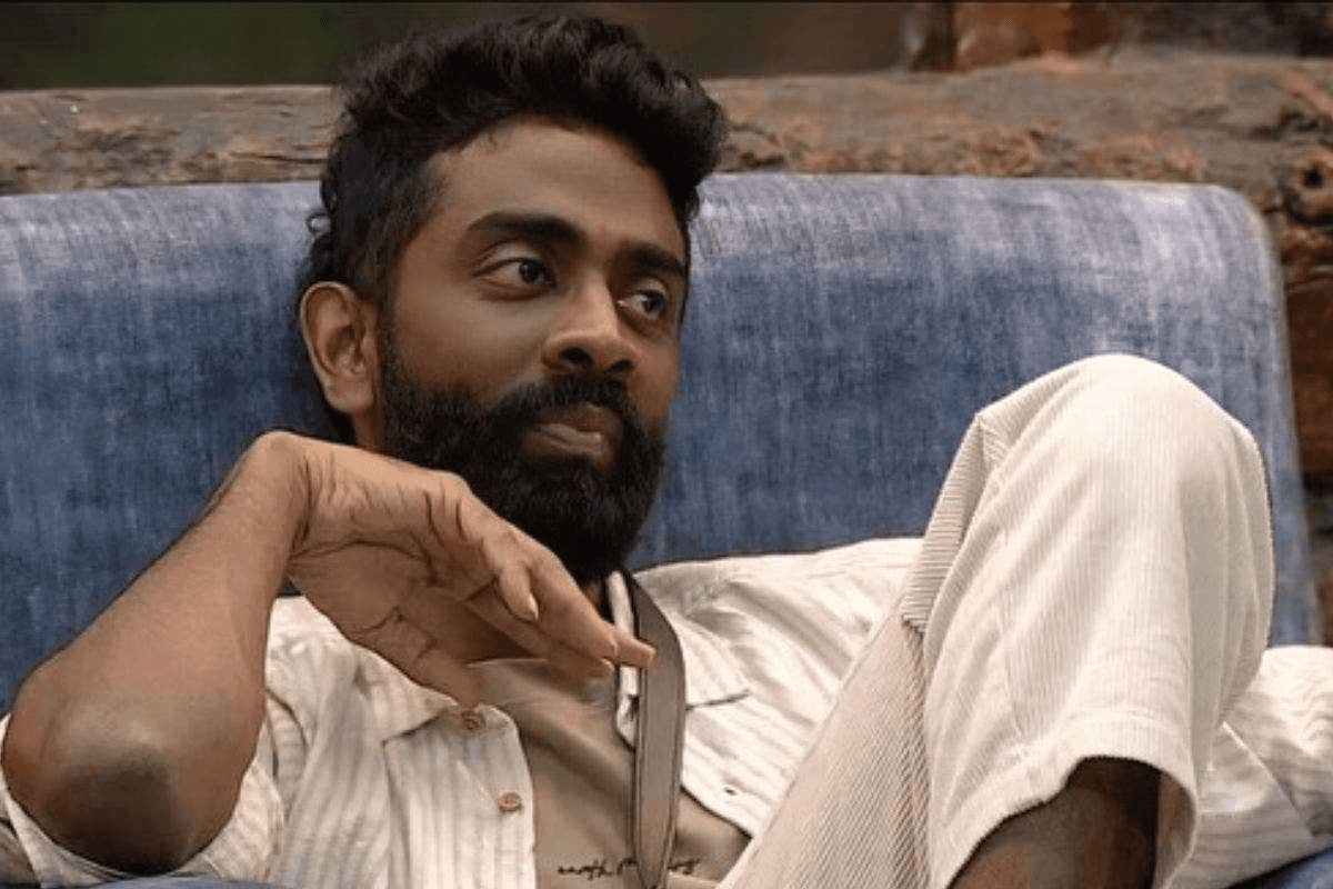 Bigg Boss 19: अभिषेक बजाज के एविक्शन से इंटरनेट पर मचा बवाल, प्रणित मोरे पर फूटा दर्शकों का गुस्सा