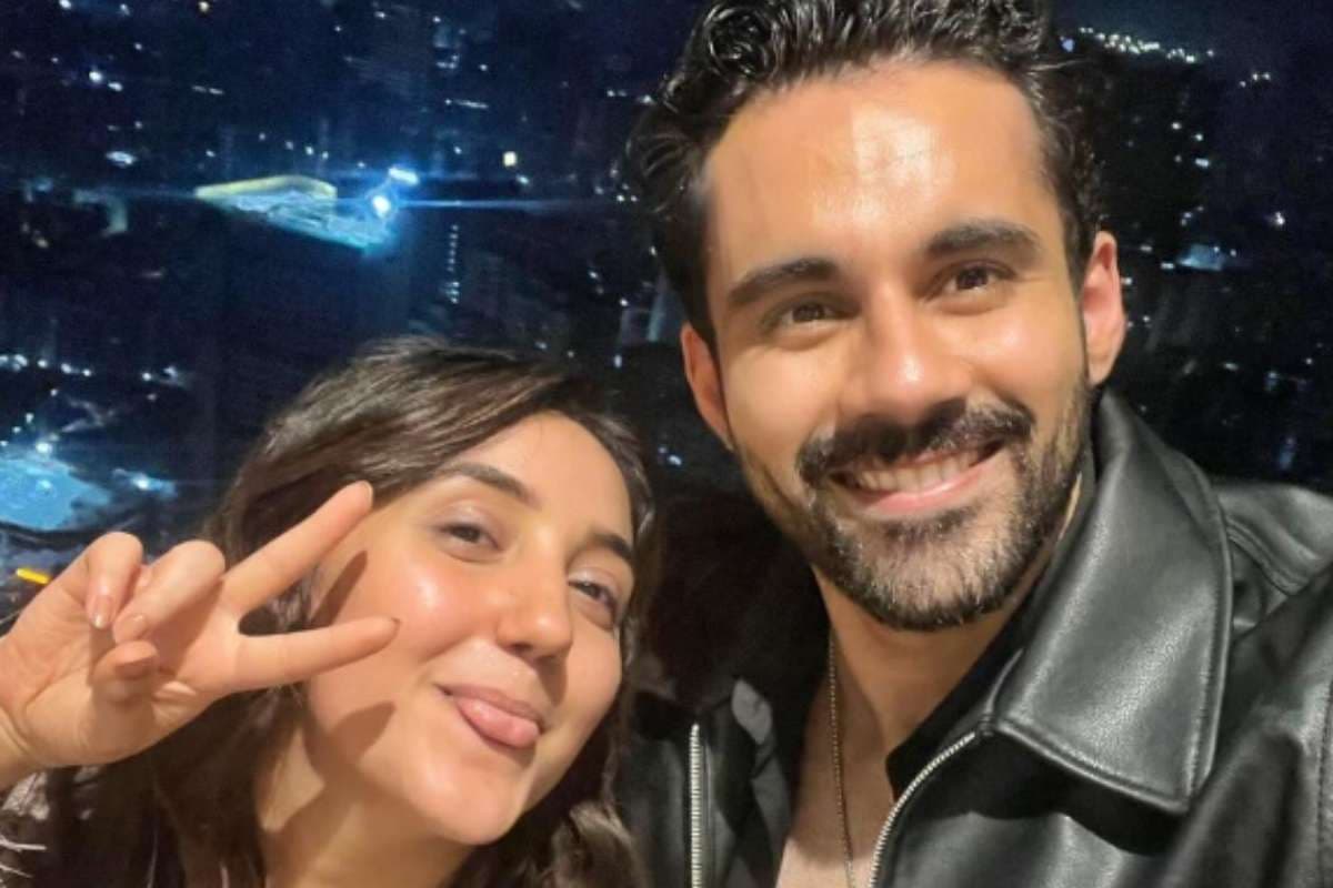 Bigg Boss 19: अशनूर कौर की बिग बॉस जर्नी खत्म, अभिषेक बजाज ने घर पहुंच कर बढ़ाया हौसला