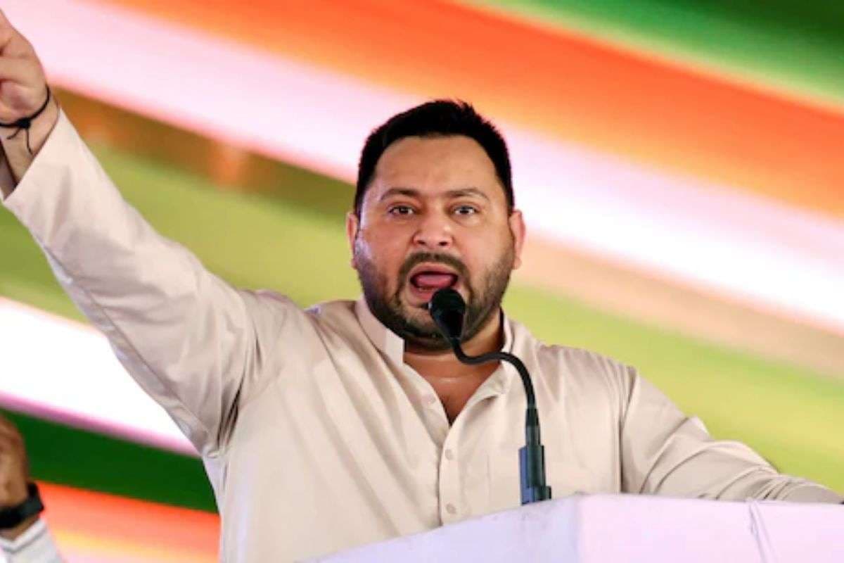 ‘सरकार बनते ही जिला बनेगा बगहा और नौकरी का खुलेगा पिटारा’, तेजस्वी का रामनगर से एलान