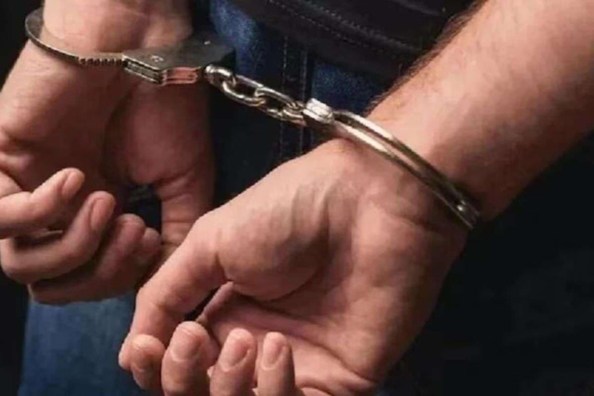 बिहार में फर्जी पुलिस बनकर तीन महीने से कर रहा था वसूली, जानें कैसे चढ़ा पुलिस के हत्थे